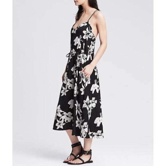 𝅺**HOST PICK**NWOT Banana Republic Floral Maxi/Midi Dress - Picture 2 of 16